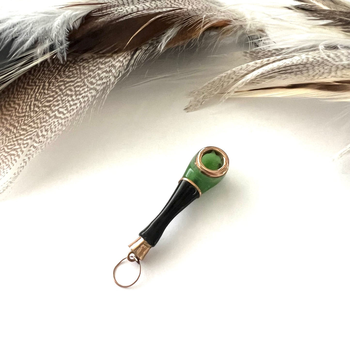 Vintage 10k Gold Jade and Onyx Mano Figa Pipe charm