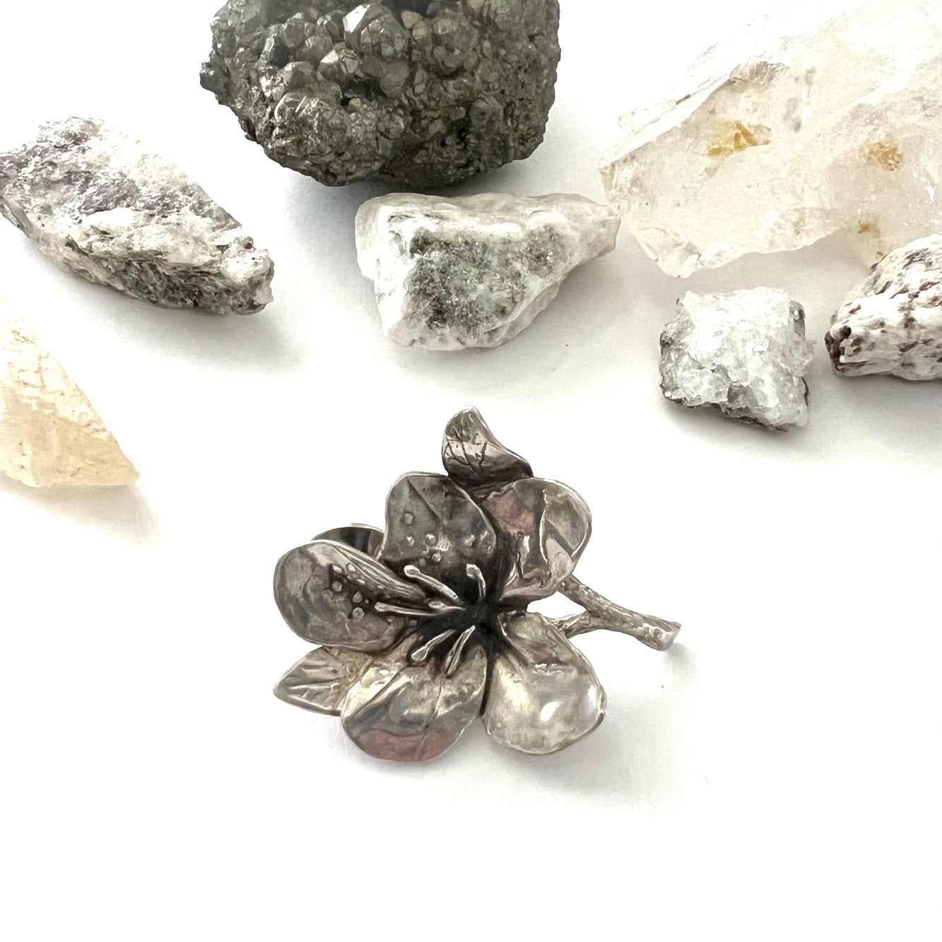 Forget Me Not Vintage Sterling Silver Flower Pin