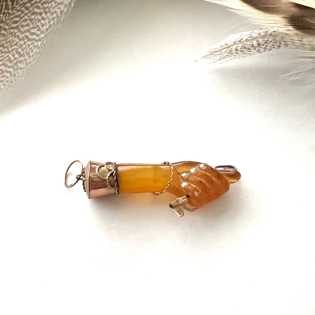 Vintage 10k Gold Mano Figa Carnelian Hand charm