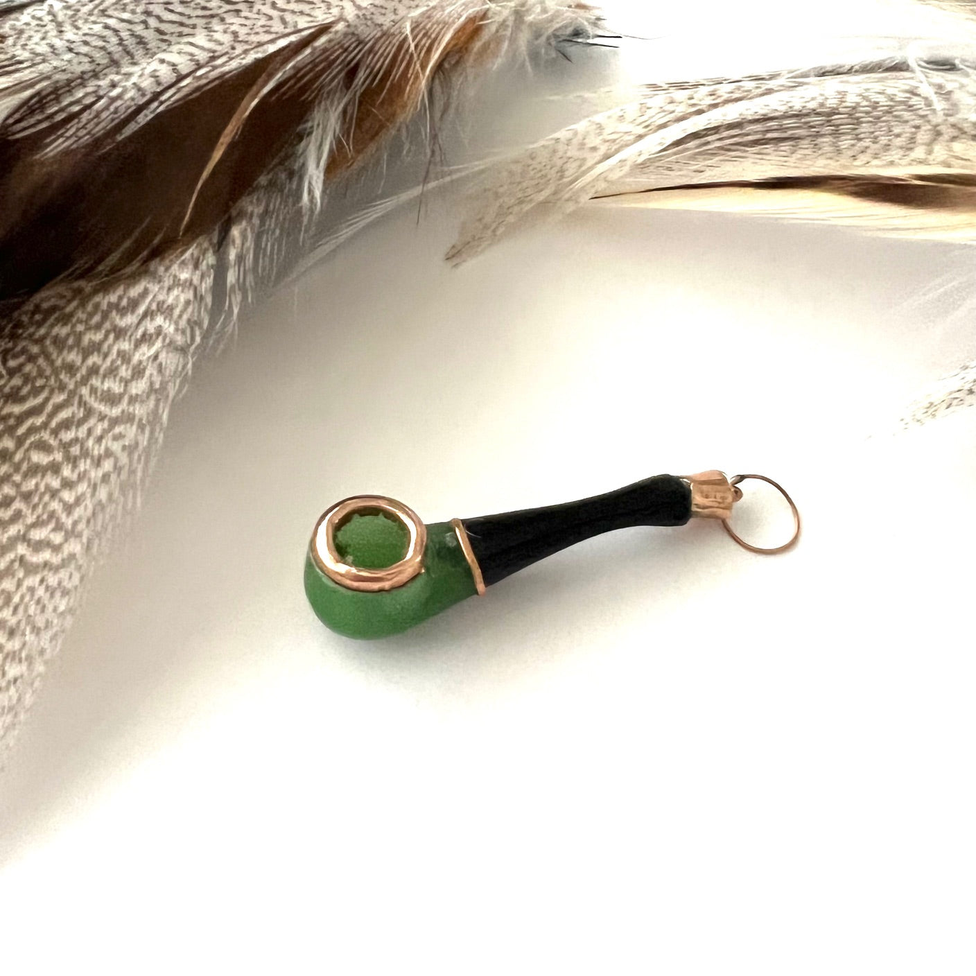 Vintage 10k Gold Jade and Onyx Mano Figa Pipe charm