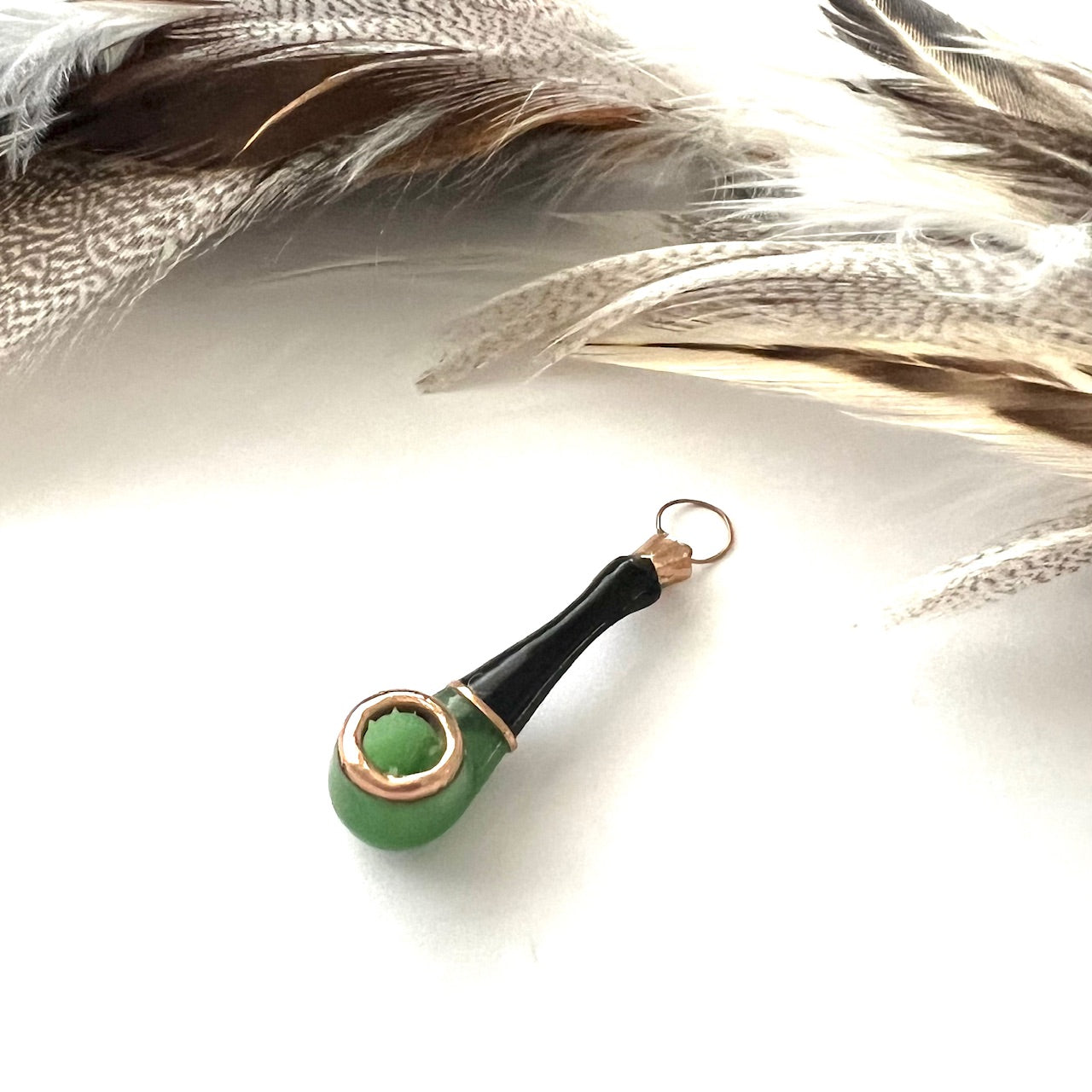 Vintage 10k Gold Jade and Onyx Mano Figa Pipe charm