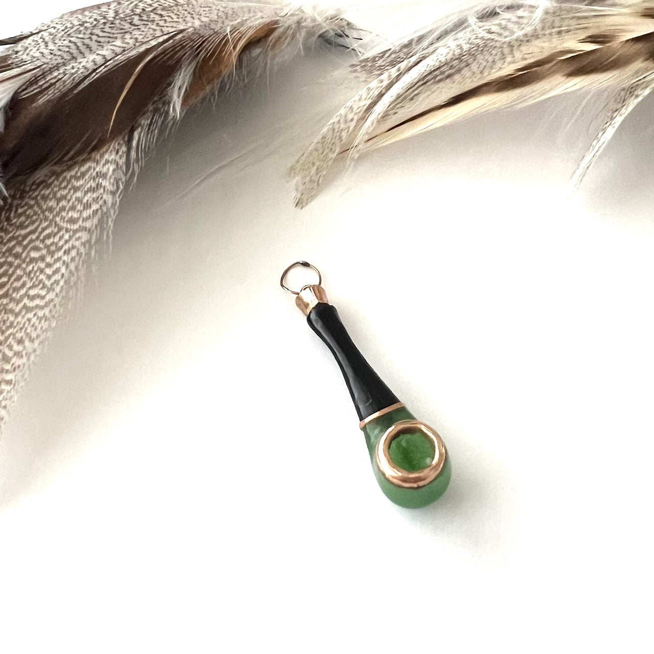 Vintage 10k Gold Jade and Onyx Mano Figa Pipe charm