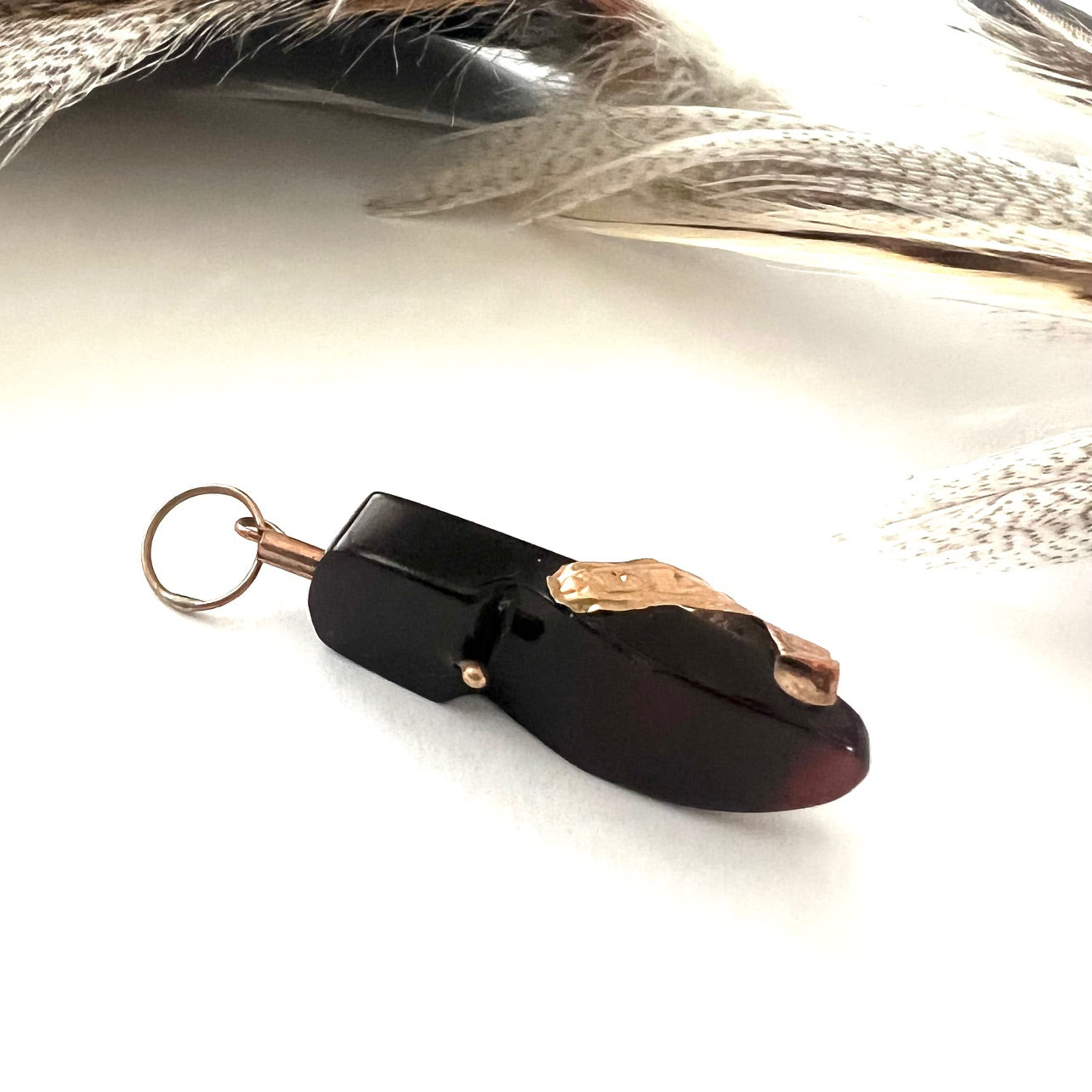 Vintage Black Agate and 10k Gold Shoe Mano Figa Pendant